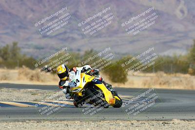 media/Jan-16-2022-CVMA (Sun) [[7f3d92989d]]/Race 2 Supersport Middleweight/